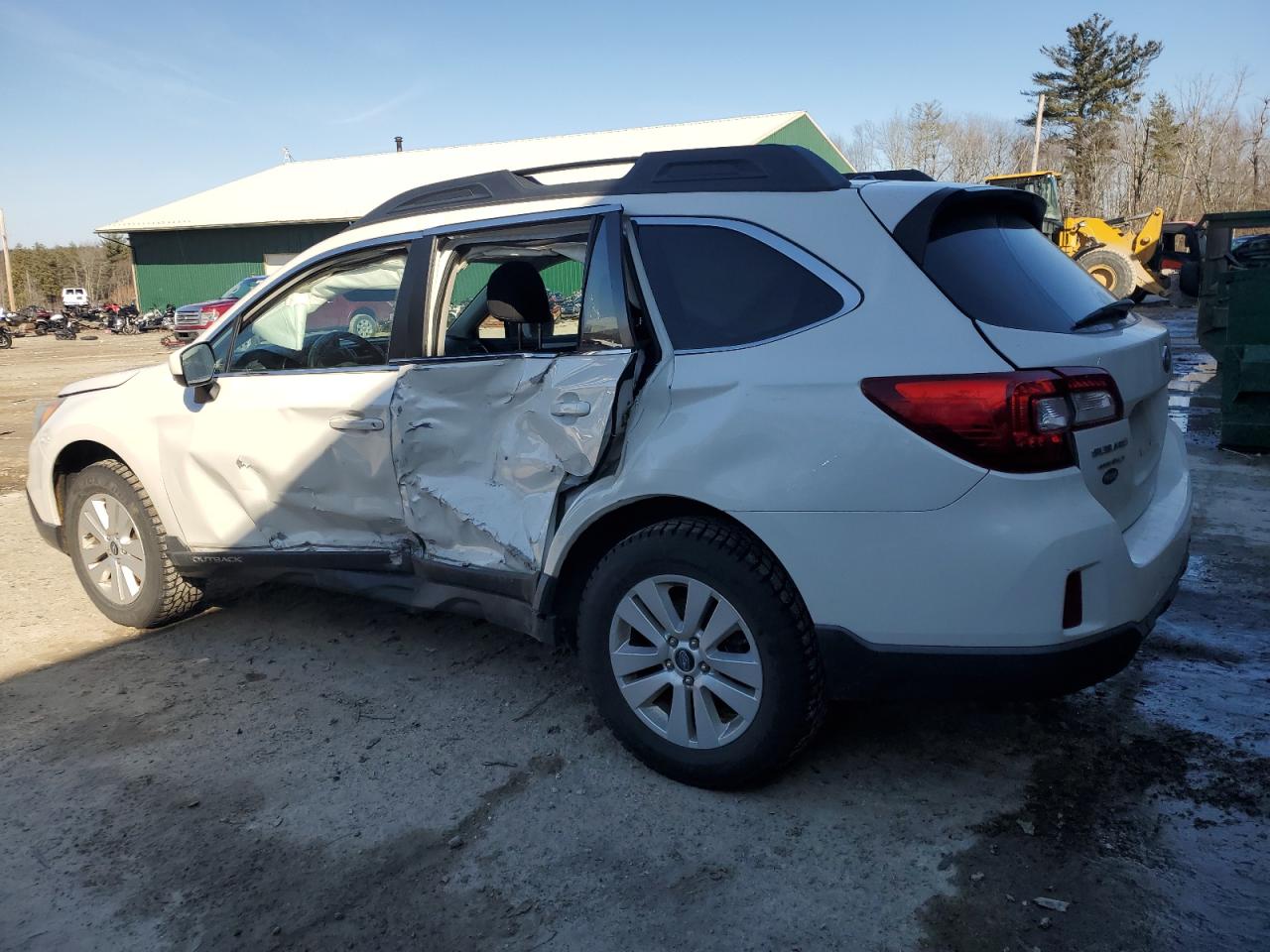 2015 Subaru Outback - Image 2