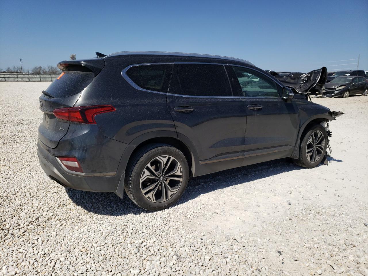 2020 Hyundai Santa Fe - Image 3
