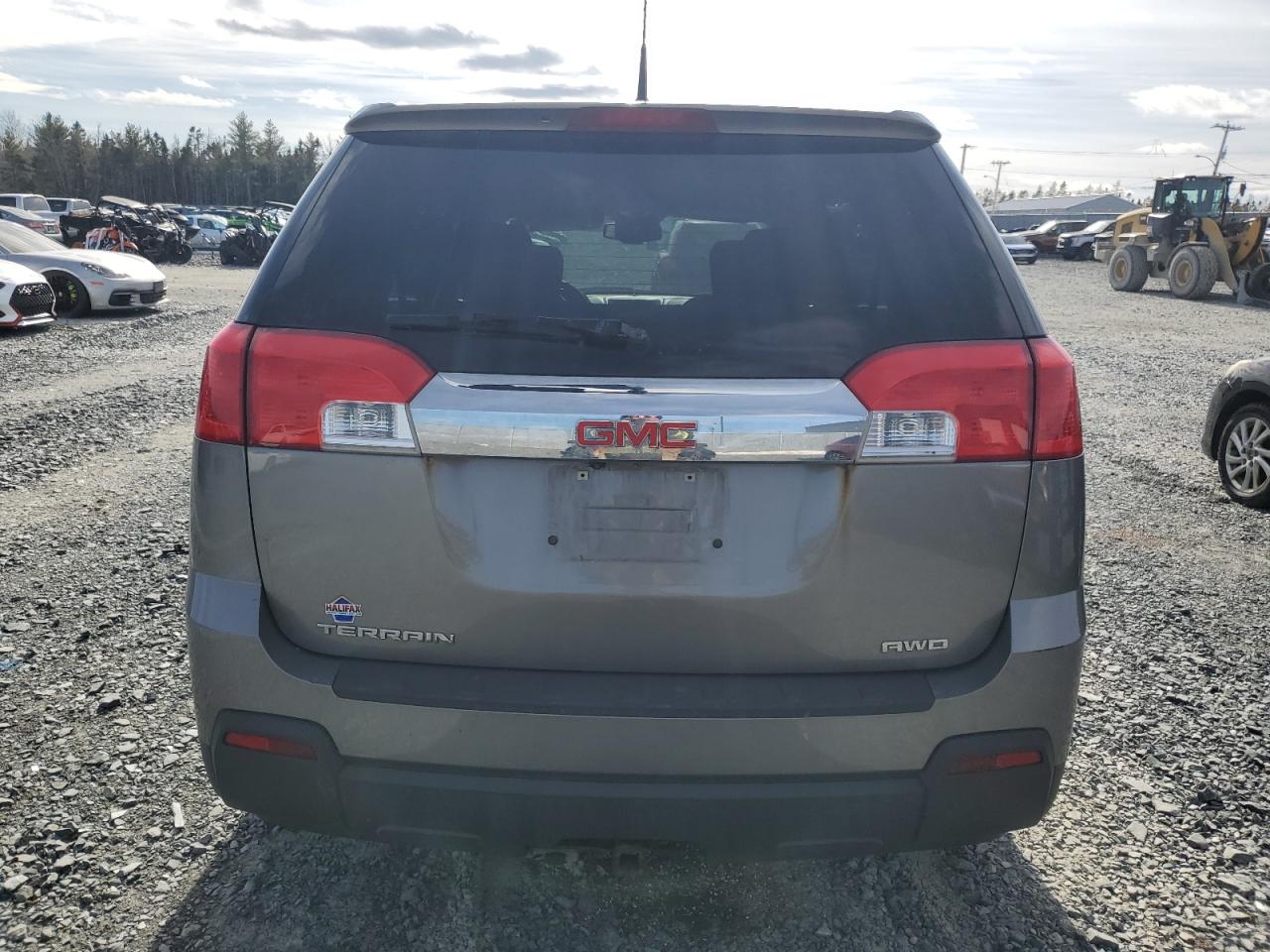 2012 GMC Terrain - Image 6