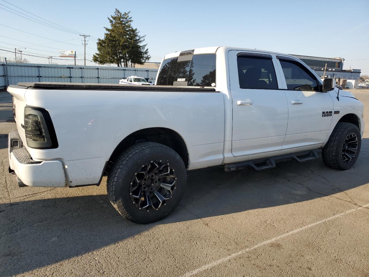 2014 RAM 1500 - Image 3
