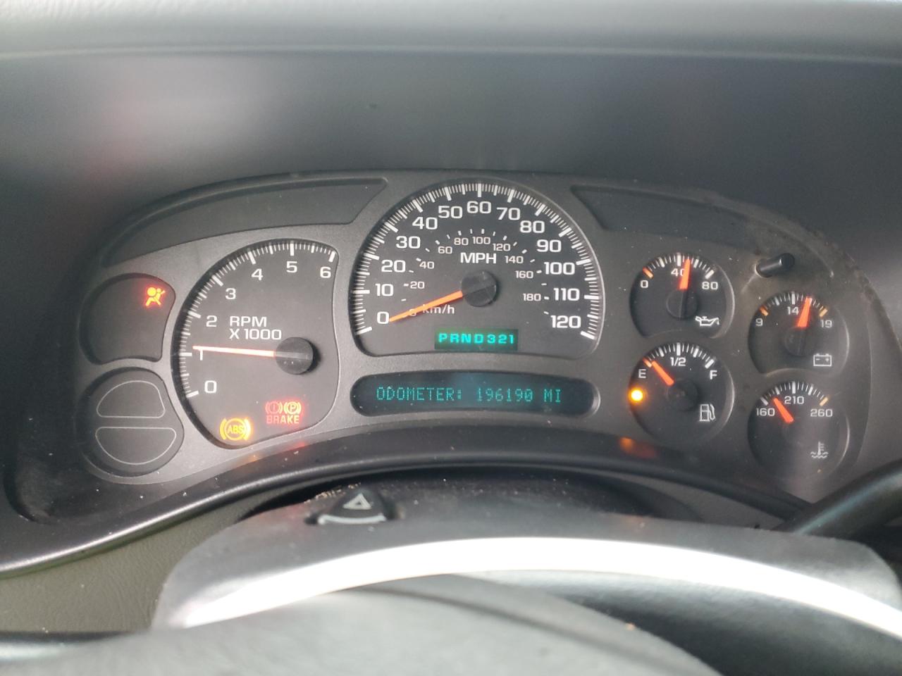 2004 Chevrolet Avalanche - Image 9