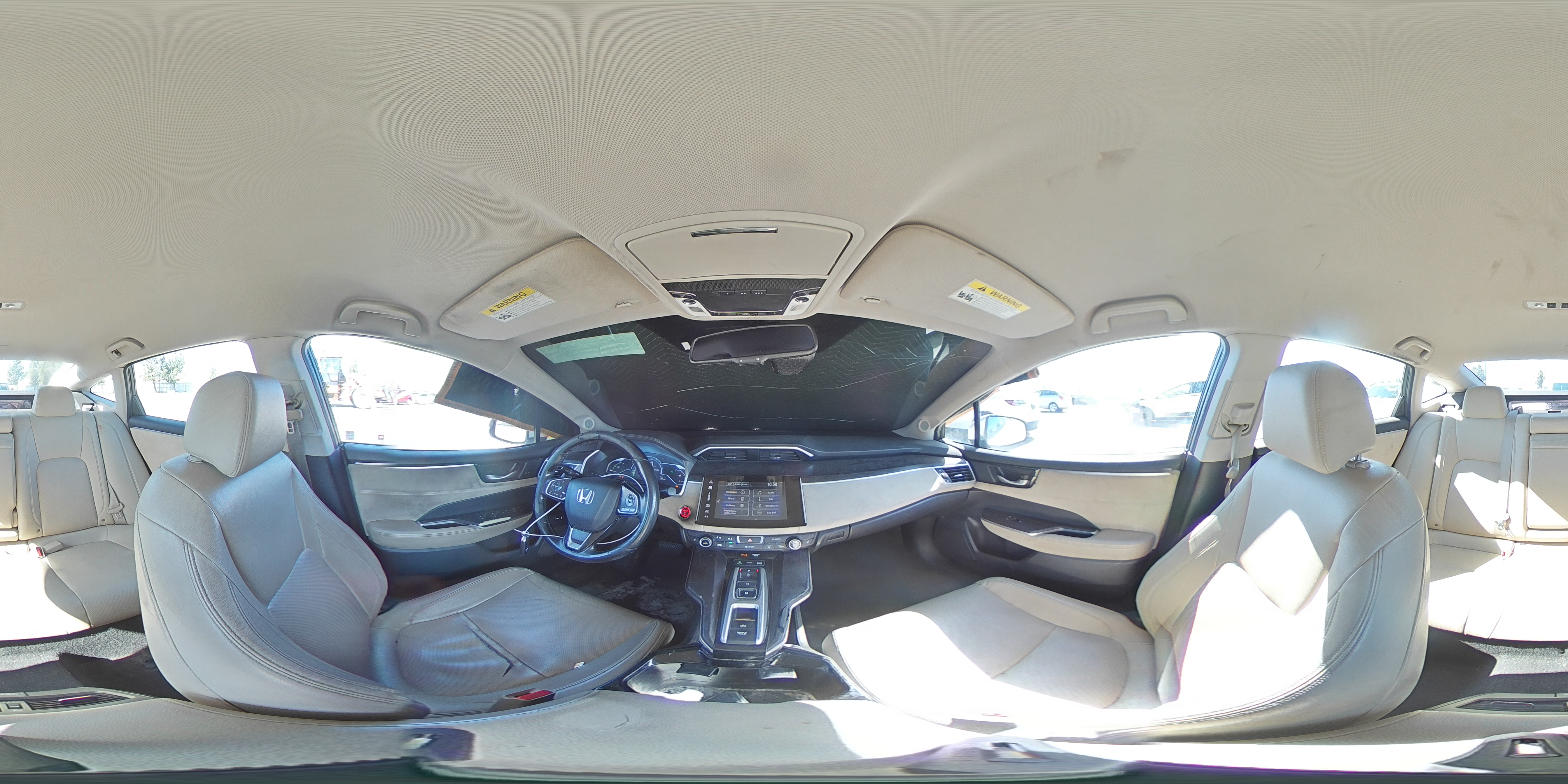 2018 Honda Clarity Touring VIN: JHMZC5F35JC003567 Lot: 49685975