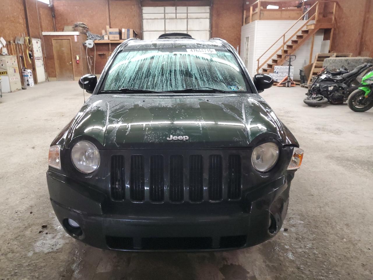 2010 Jeep Compass - Image 5