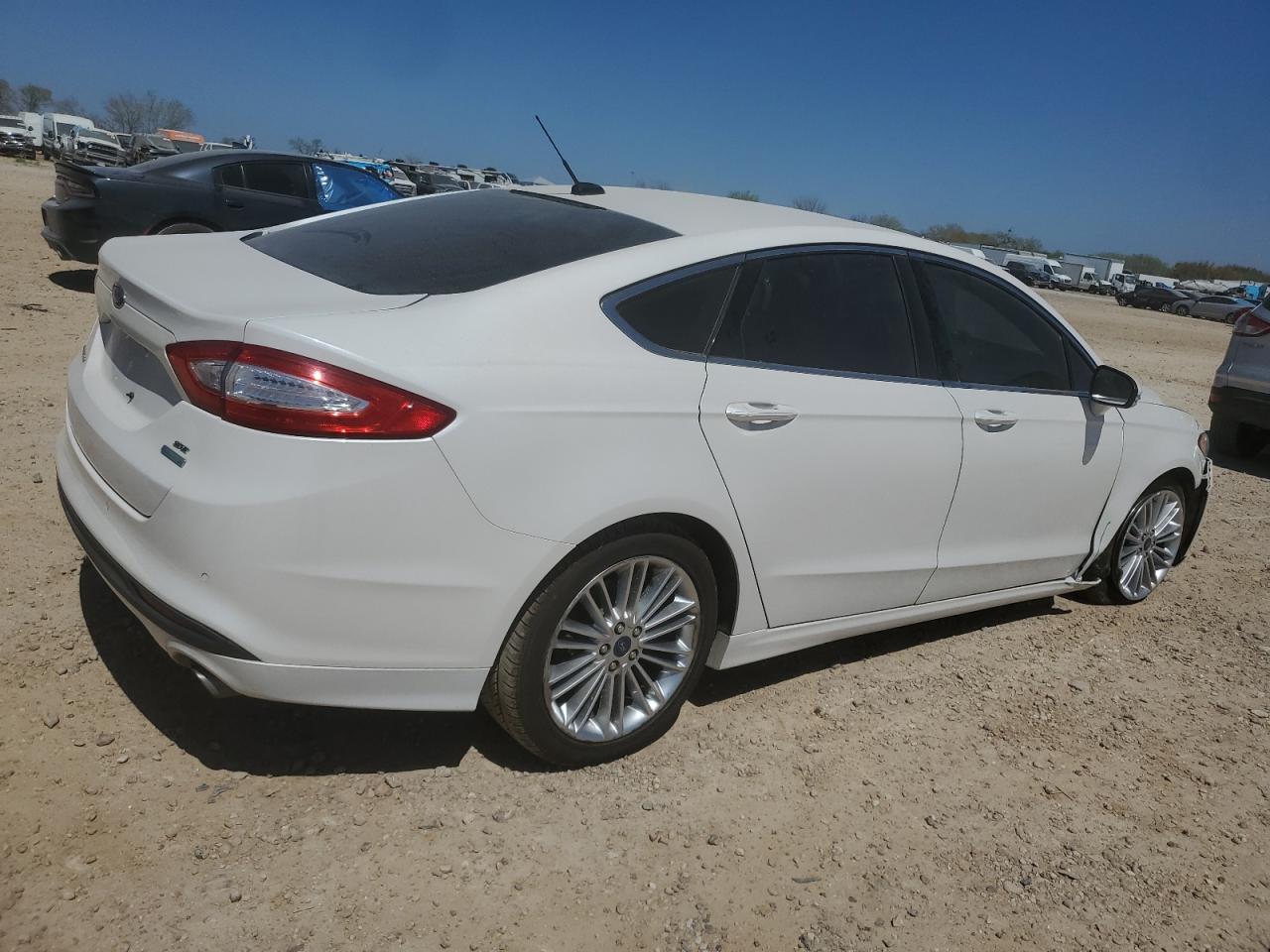 2015 Ford Fusion - Image 3