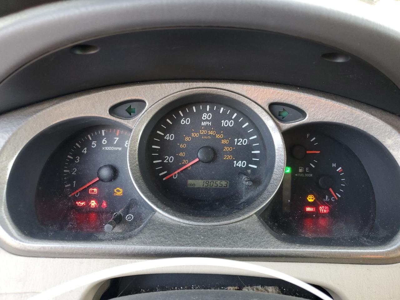 2003 Toyota Highlander - Image 9