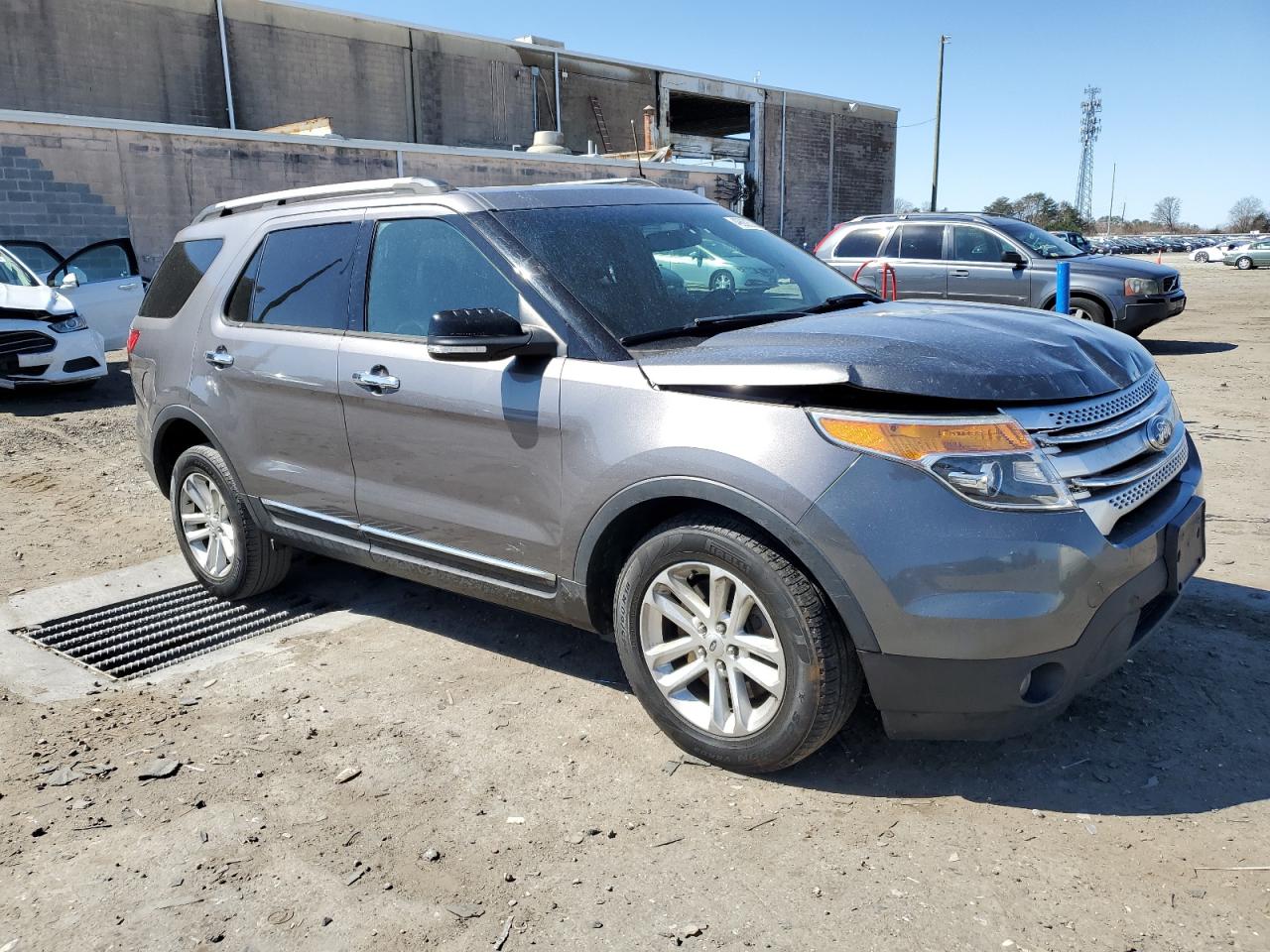 2013 Ford Explorer - Image 4