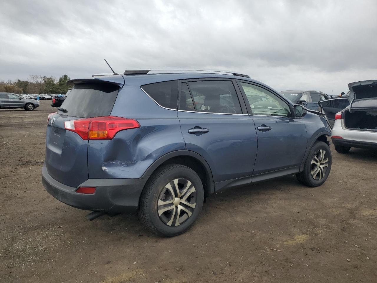 2014 Toyota RAV 4 - Image 3