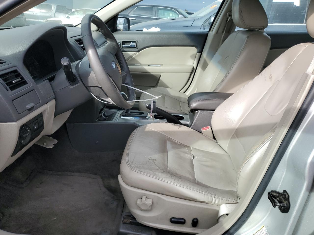 2010 Ford Fusion - Image 7
