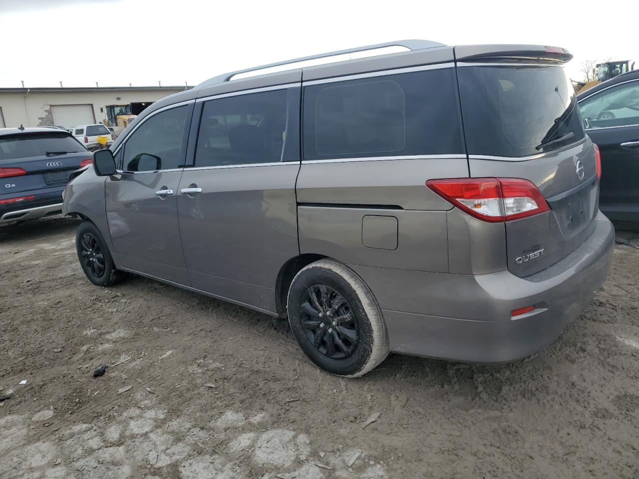 2014 Nissan Quest - Image 2