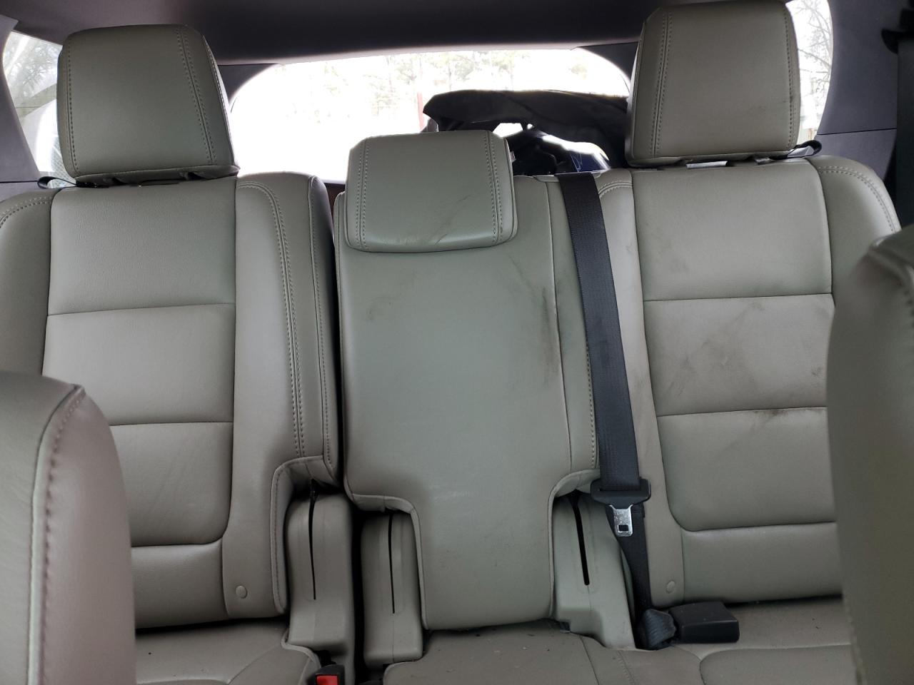 2012 Ford Explorer - Image 10