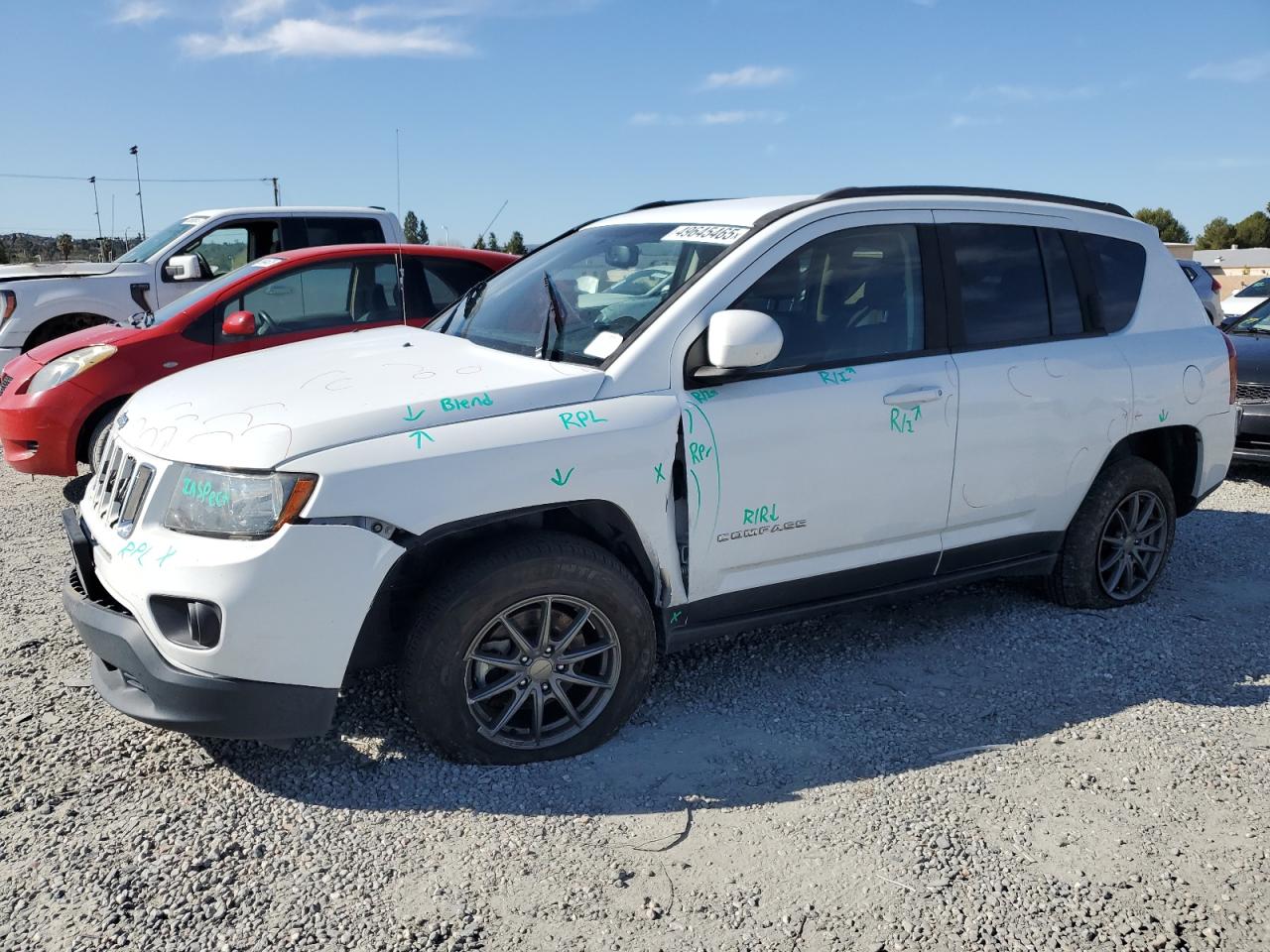 2016 Jeep Compass Latitude на продаже в Mentone, CA - Front End