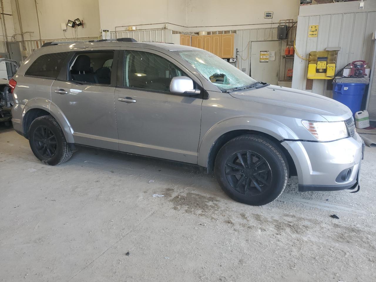 2017 Dodge Journey - Image 4