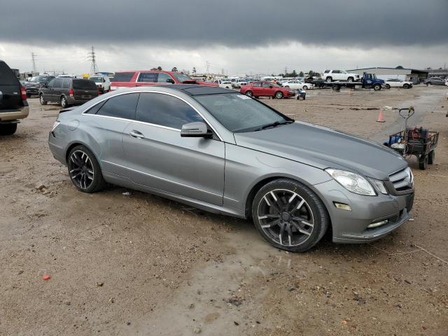  MERCEDES-BENZ E-CLASS 2013 Сірий