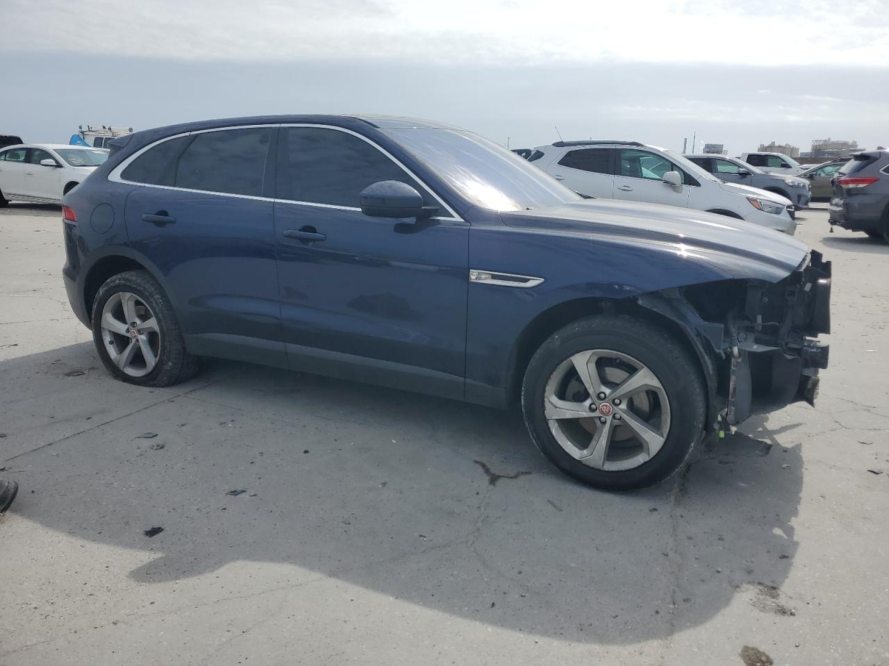 2020 Jaguar F-Pace - Image 4