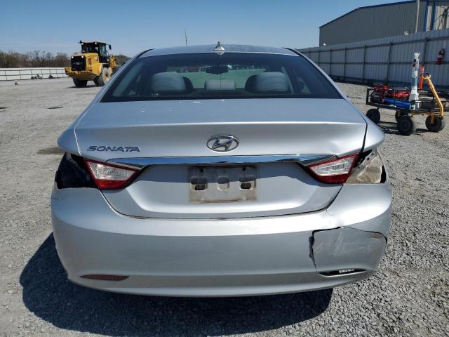 Sedans HYUNDAI SONATA 2012 Srebrny