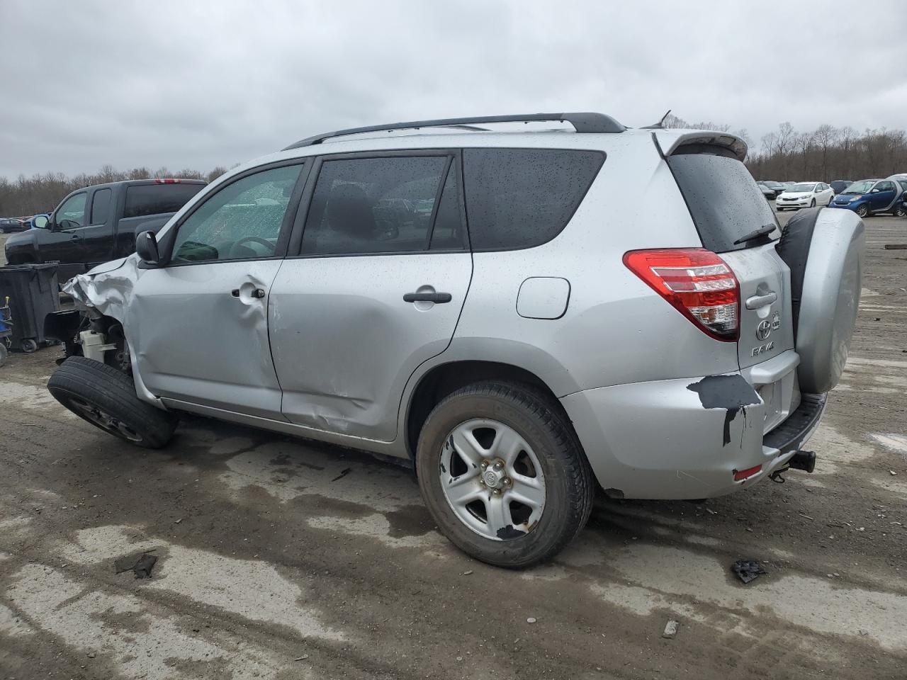 2011 Toyota RAV 4 - Image 2