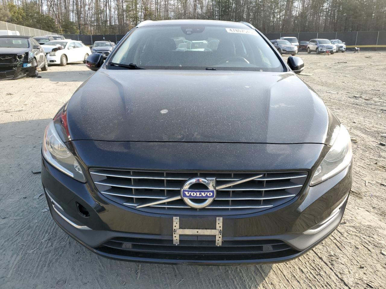 2016 Volvo V60 - Image 5