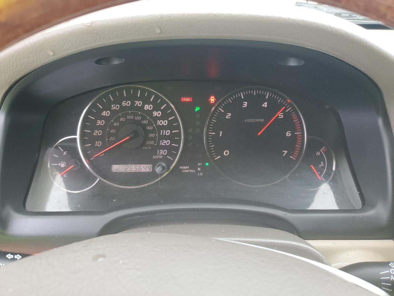 2004 Lexus GX - Image 9