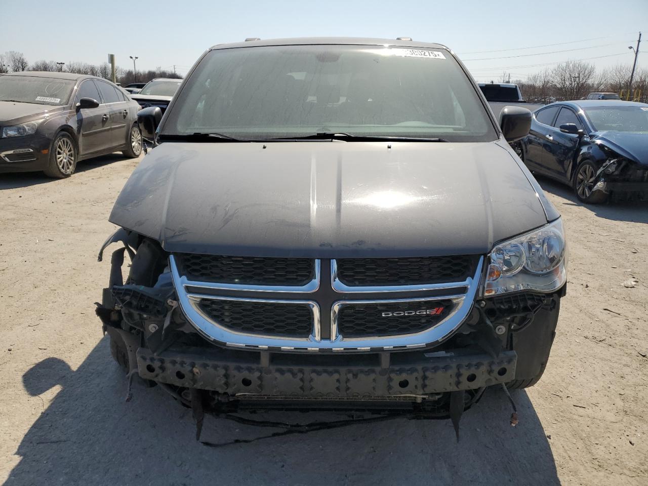 2019 Dodge Caravan - Image 5
