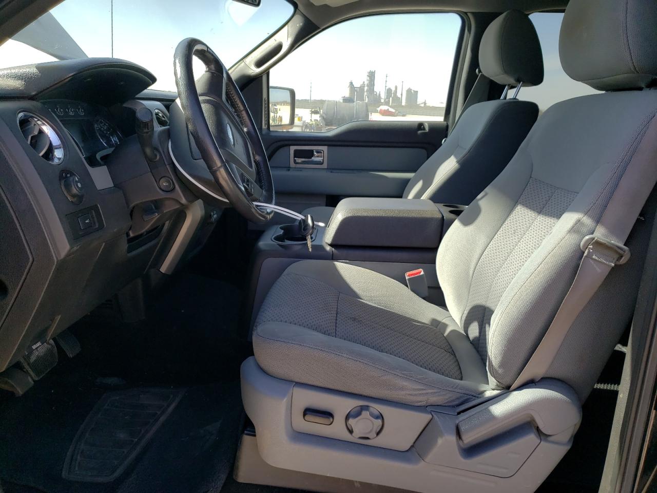 2011 Ford F-150 - Image 7