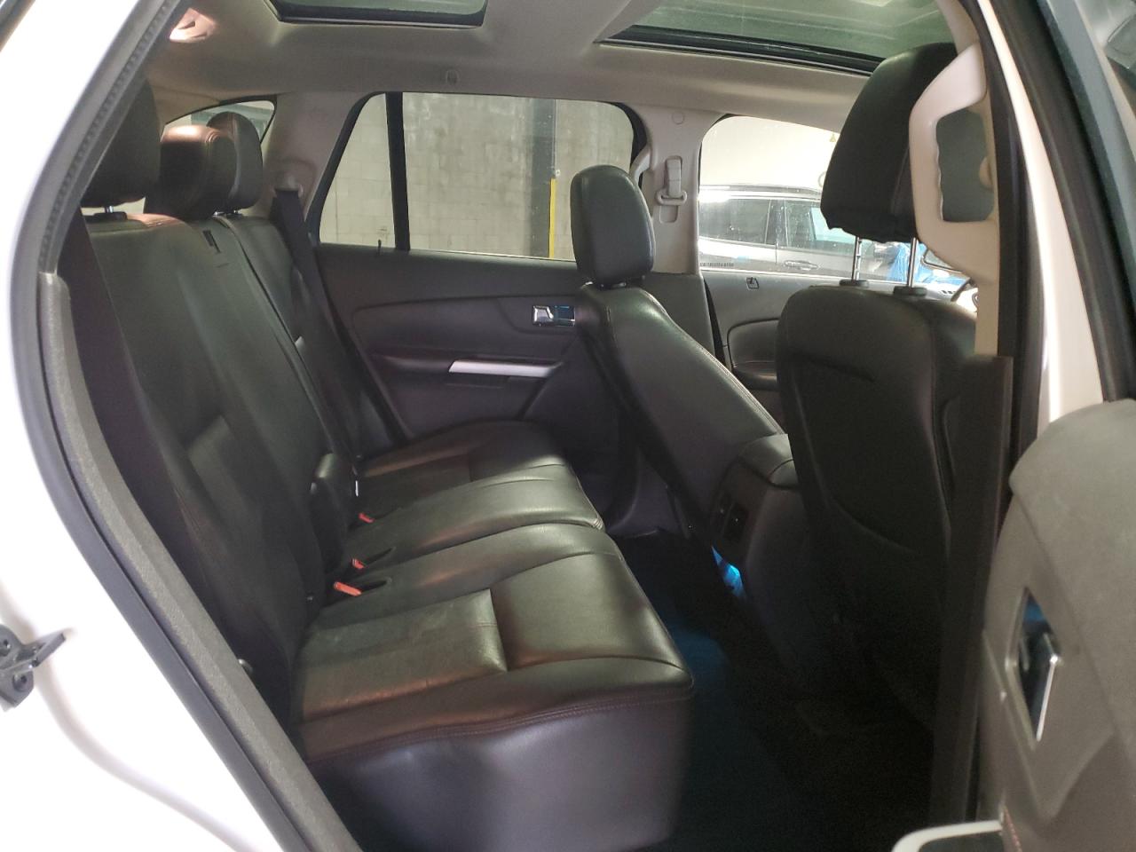 2013 Ford Edge - Image 11