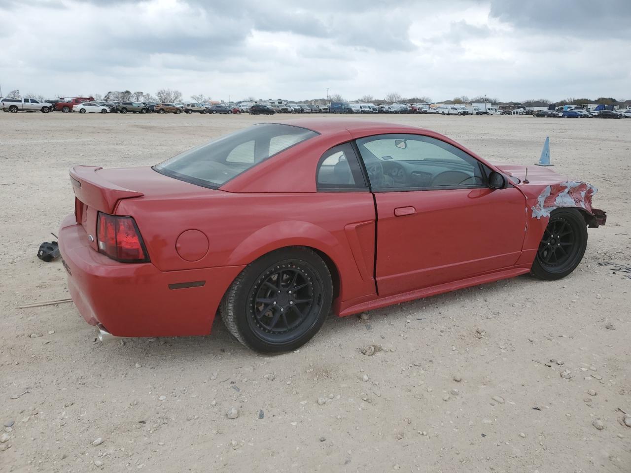 1999 Ford Mustang - Image 3