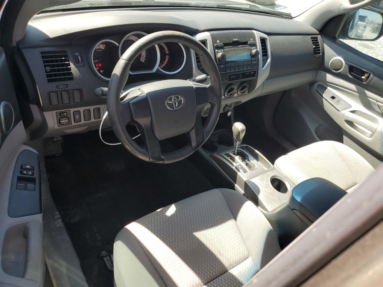 2012 Toyota Tacoma - Image 8