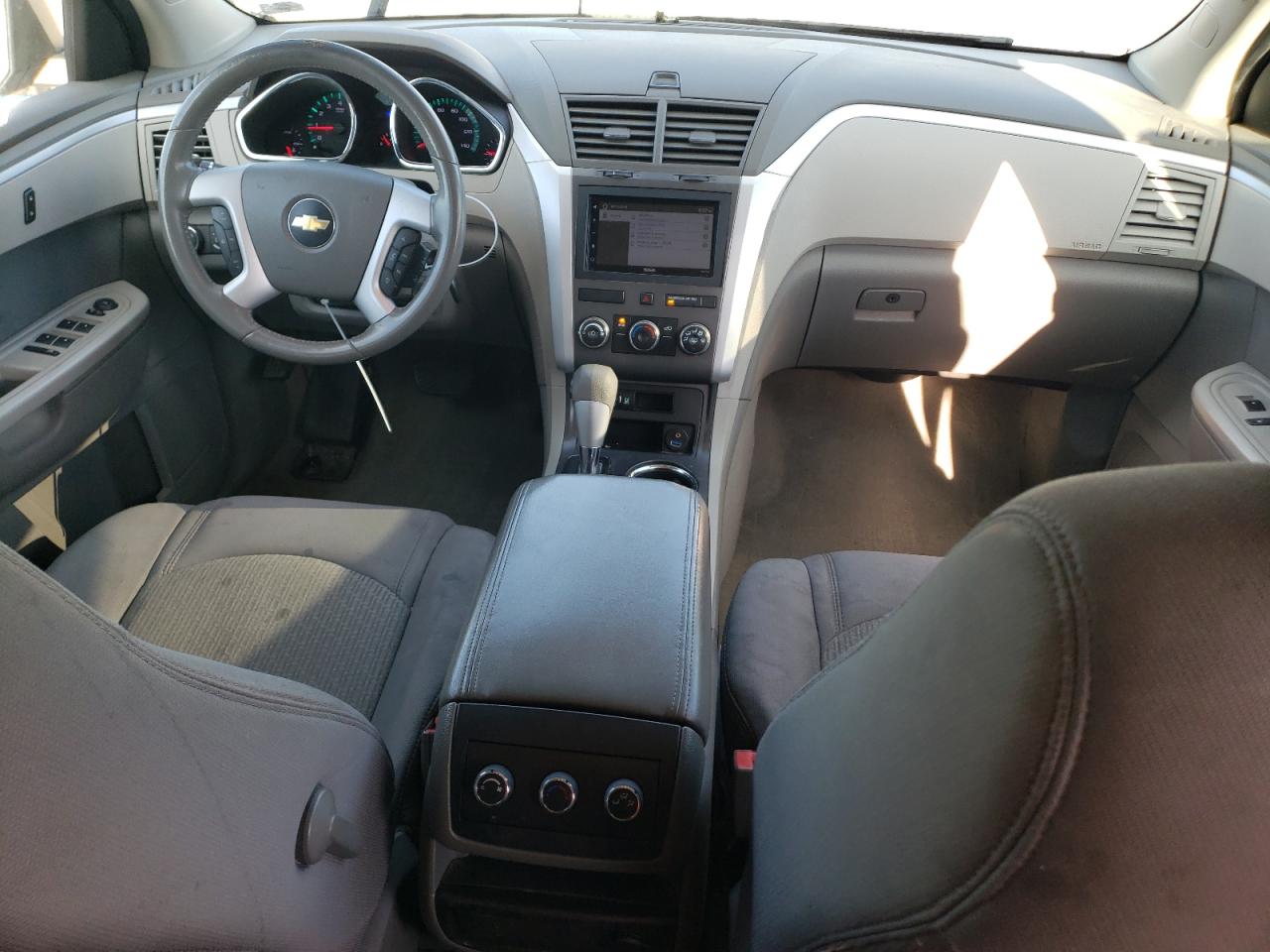 2012 Chevrolet Traverse - Image 8