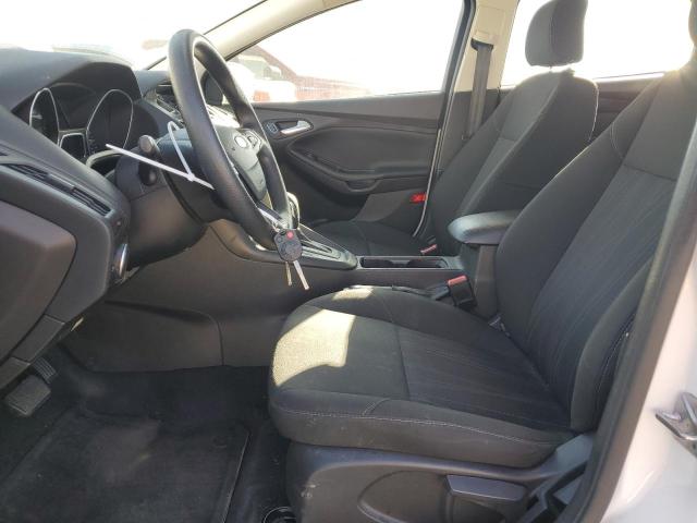  FORD FOCUS 2017 Biały