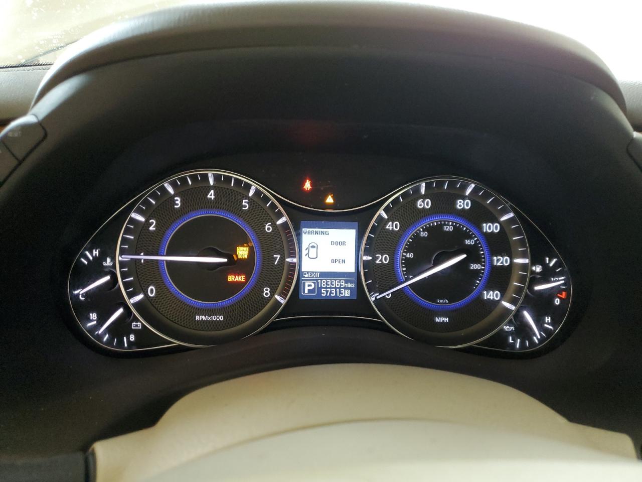 2013 Infiniti QX56 - Image 9