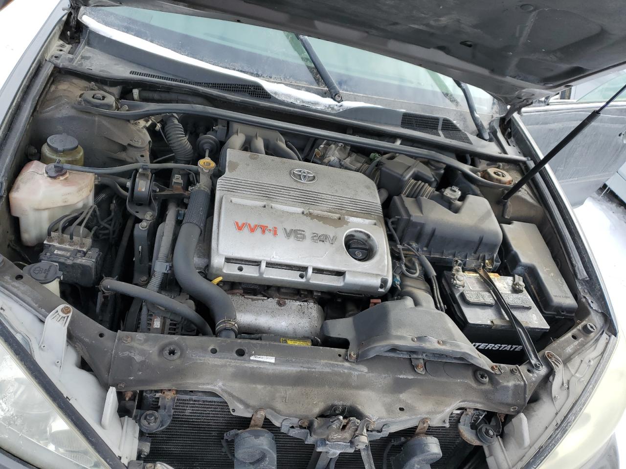 2005 Toyota Camry - Image 11
