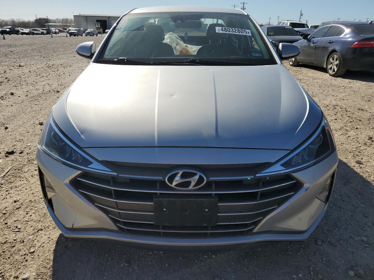 2019 Hyundai Elantra - Image 5