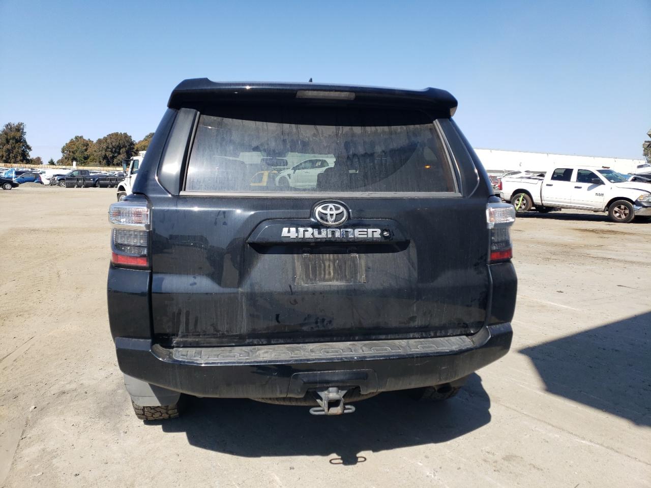 2019 Toyota 4Runner - Image 6