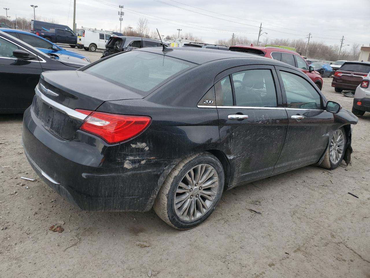 2012 Chrysler 200 - Image 3