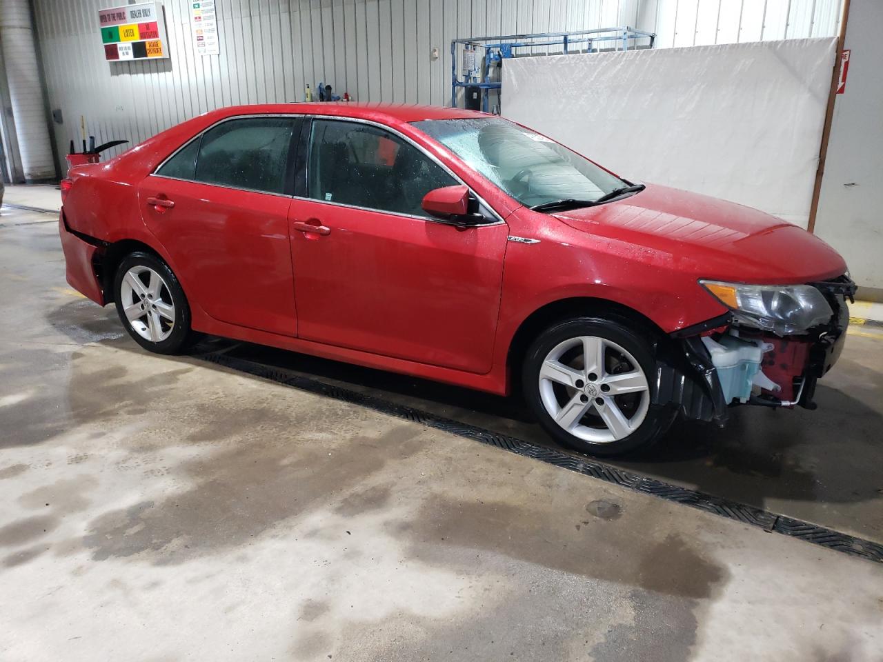 2014 Toyota Camry - Image 4