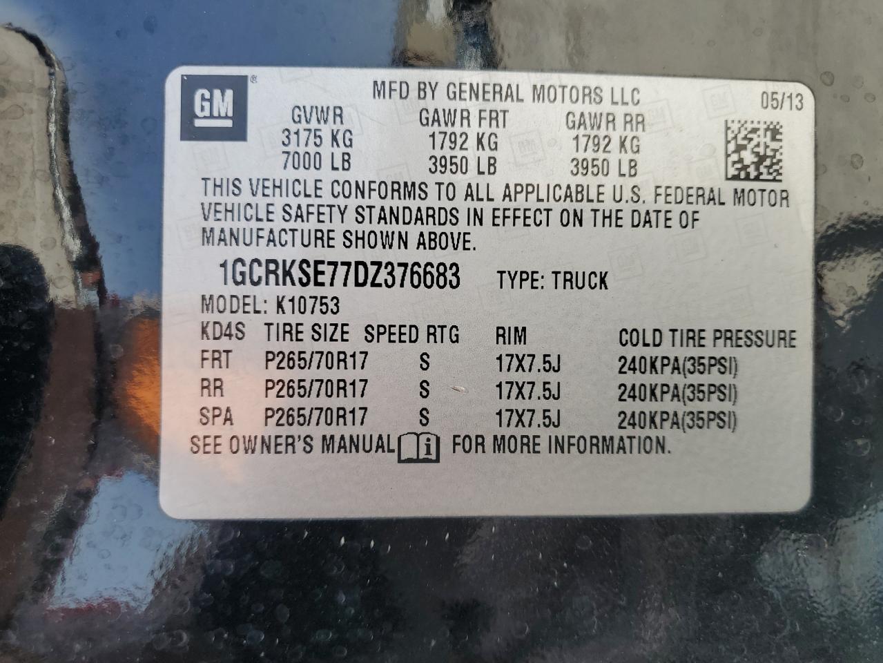 2013 Chevrolet Silverado - Image 12