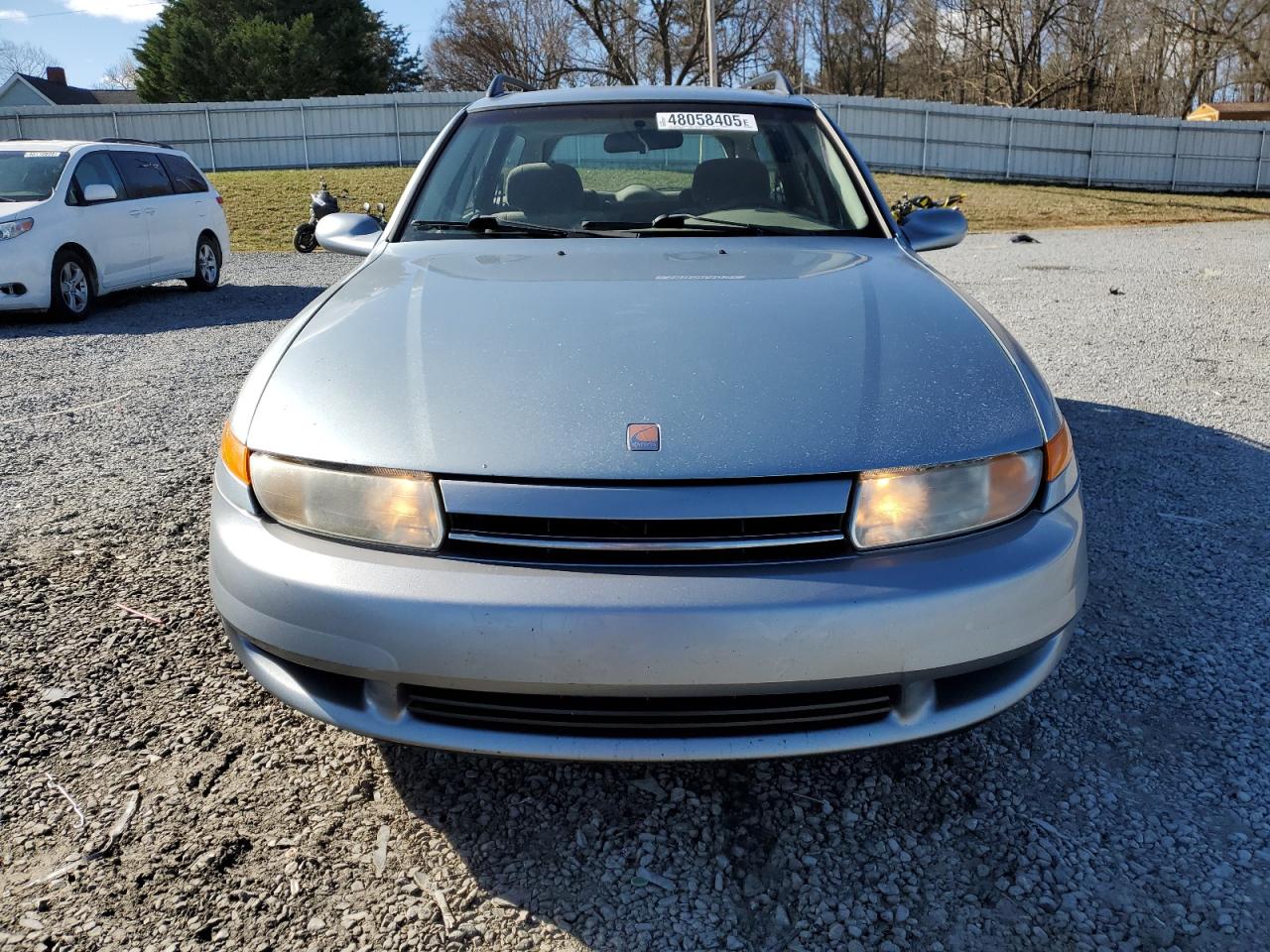 2001 Saturn LW - Image 5