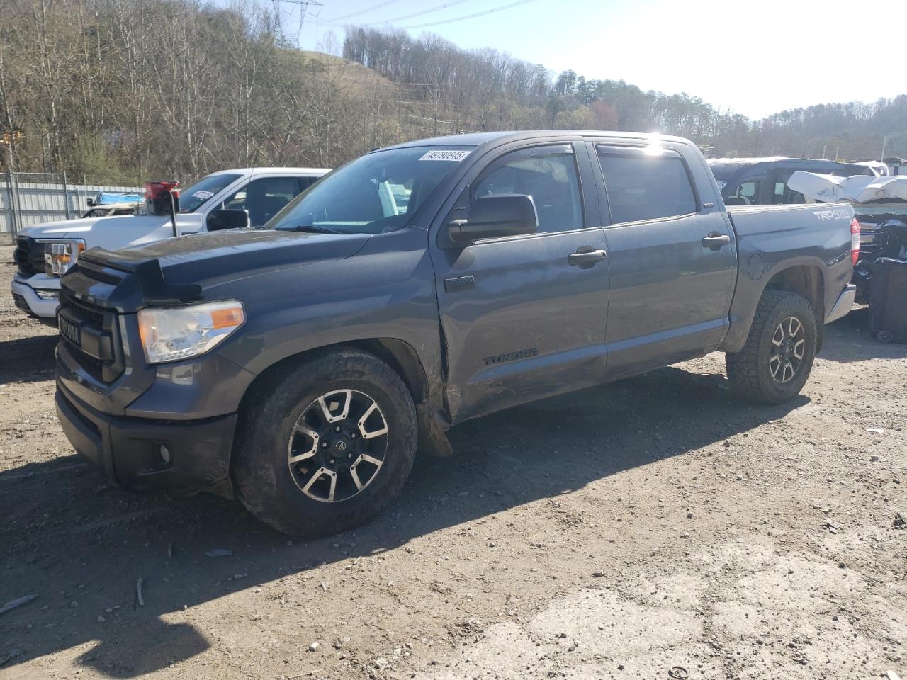 2015 Toyota Tundra Crewmax Sr5 for Sale in Hurricane, WV - All Over