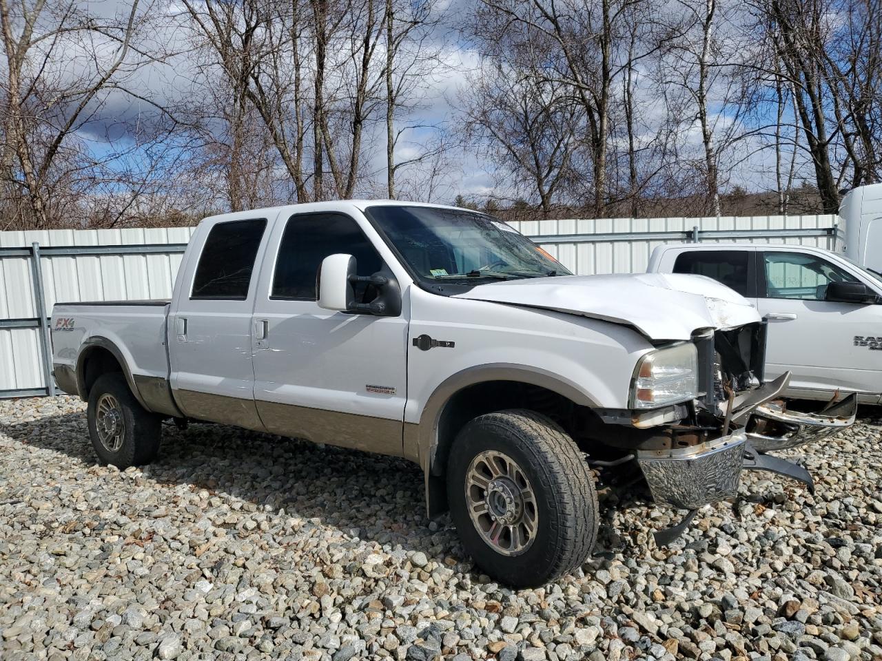 2005 Ford F250 - Image 4