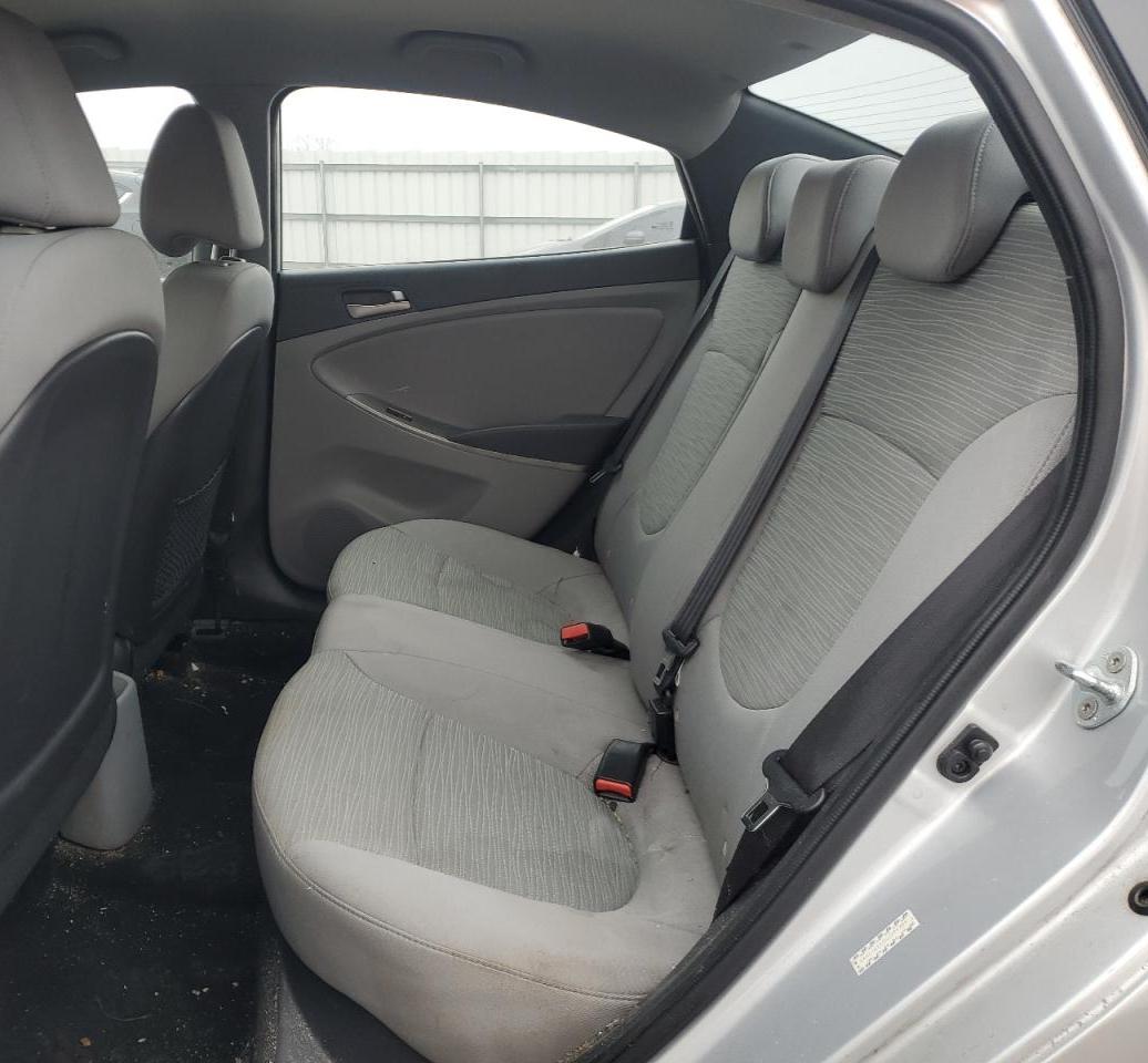 2016 Hyundai Accent - Image 10