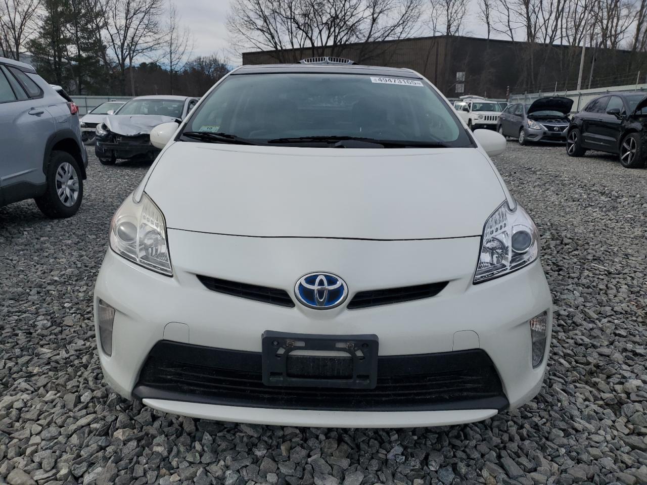 2014 Toyota Prius - Image 5