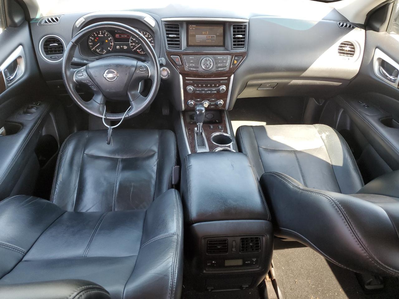 2013 Nissan Pathfinder - Image 8