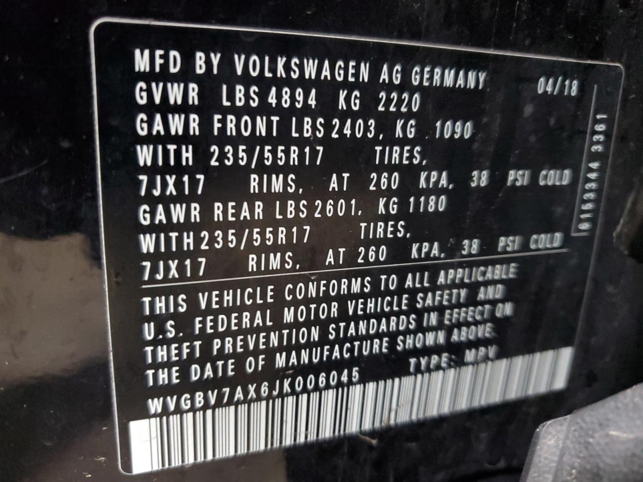 WVGBV7AX6JK006045 2018 Volkswagen Tiguan Limited