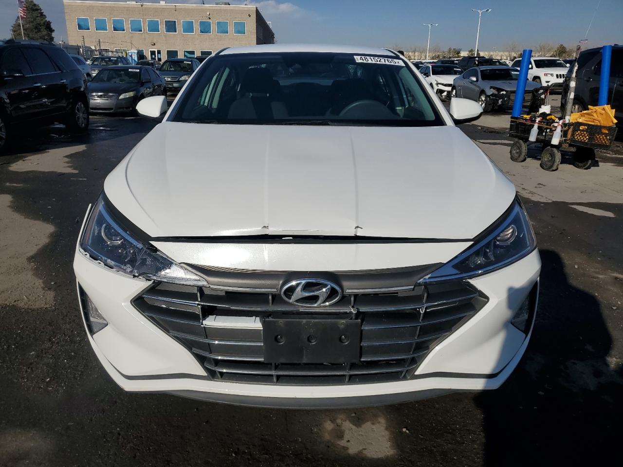 2019 Hyundai Elantra - Image 5