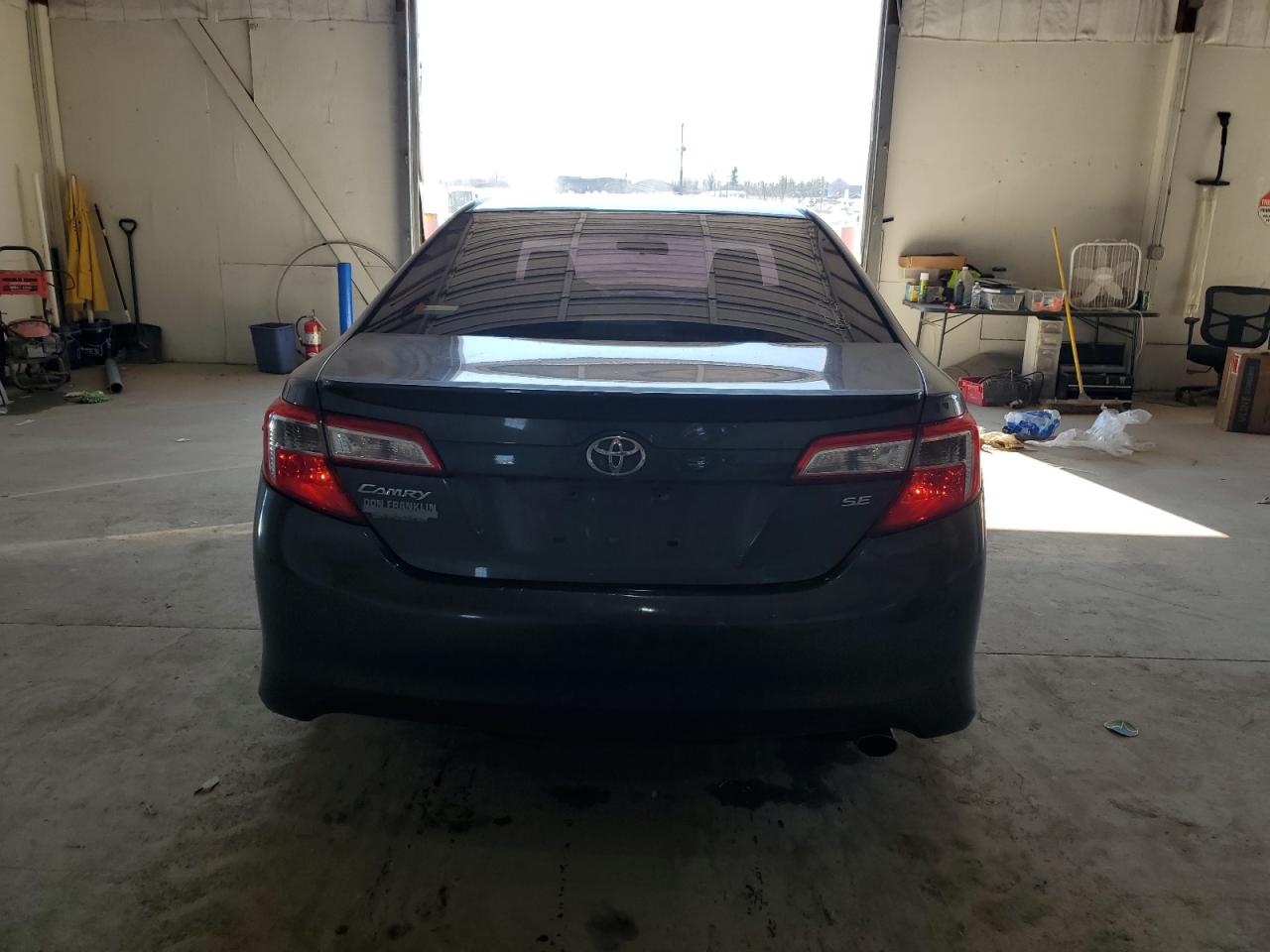 2014 Toyota Camry - Image 6