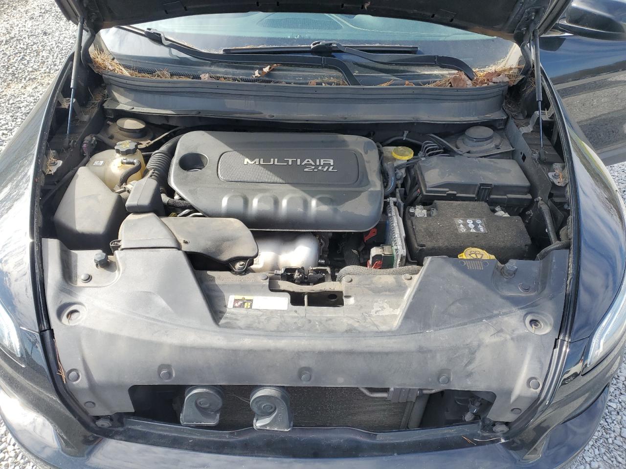 2018 Jeep Cherokee Latitude Plus VIN: 1C4PJLLBJD553255 Lot: 50999745