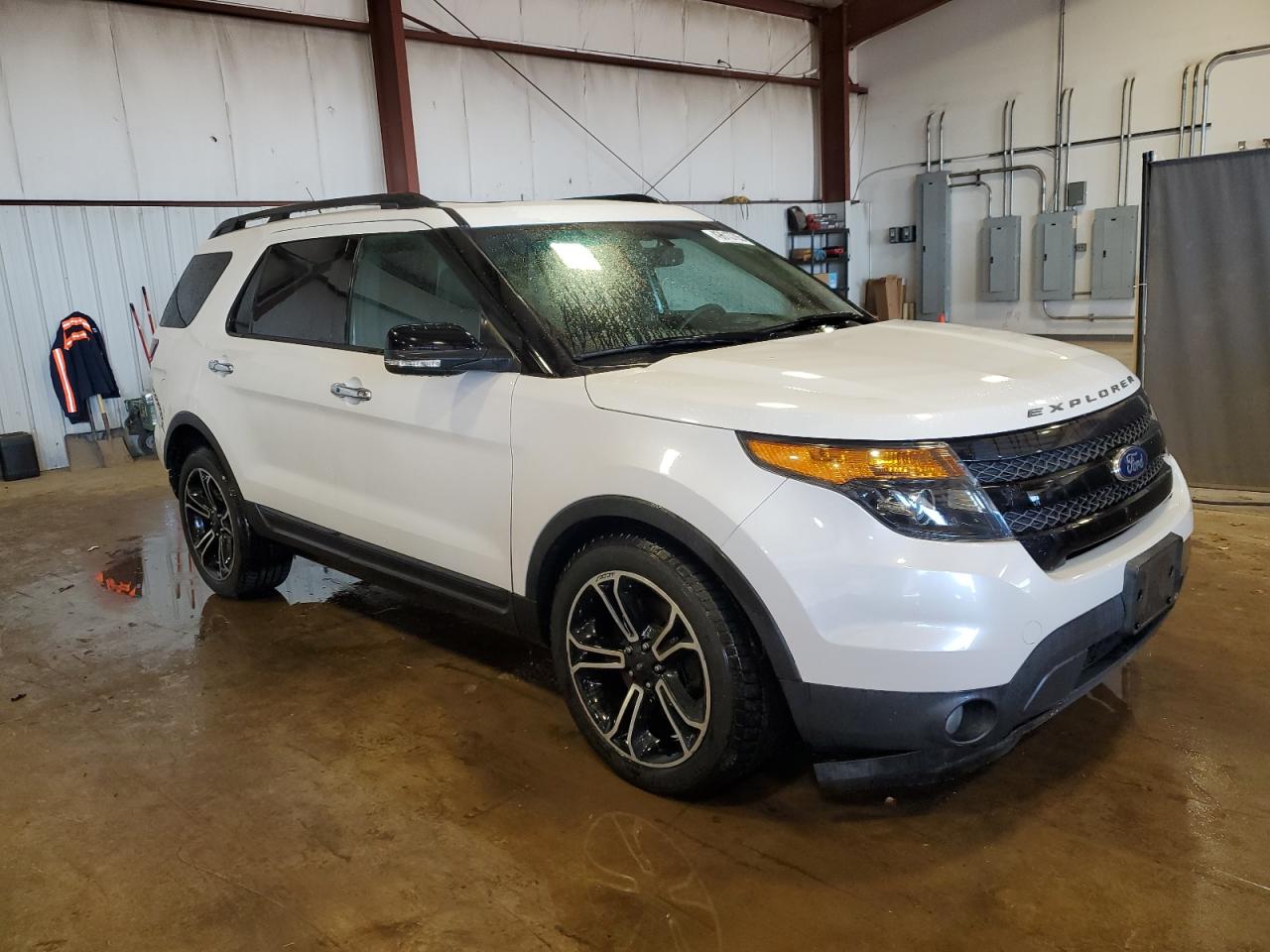 2014 Ford Explorer - Image 4