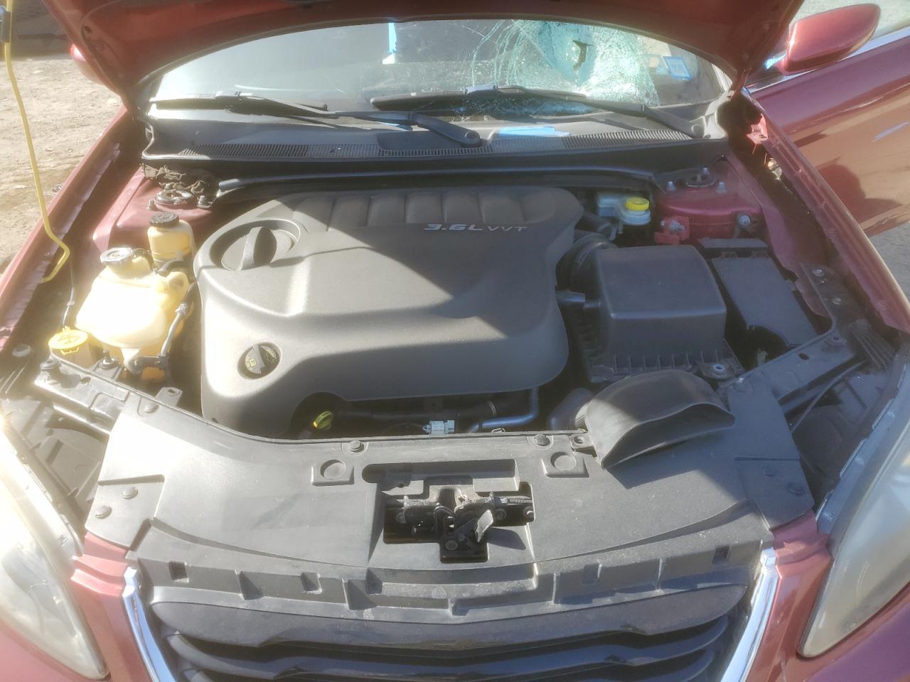 2012 Chrysler 200 - Image 12