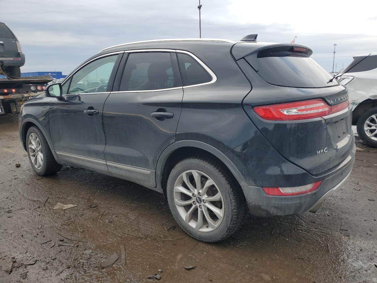 2016 Lincoln MKC - Image 2