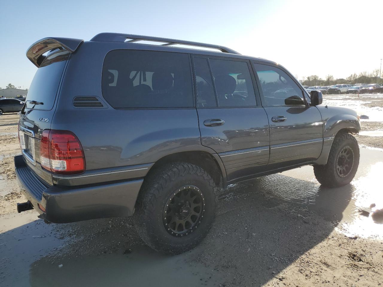2006 Lexus LX - Image 3